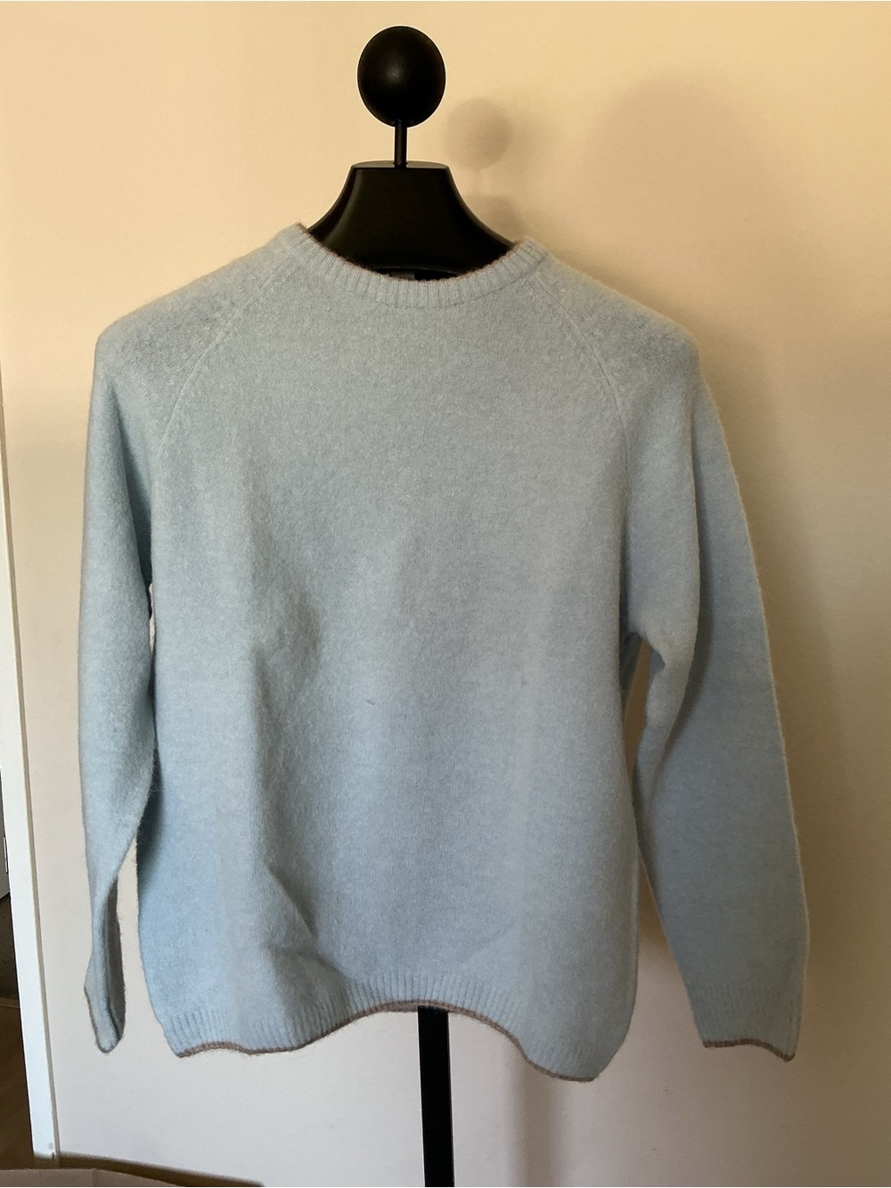 Stitch Note Men's Crewneck Sweater in Pale Blue